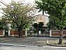 周辺：和歌山市立大新小学校まで704m