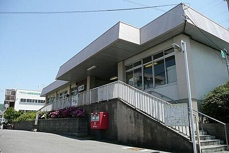 六十谷駅(JR 阪和線)まで408m