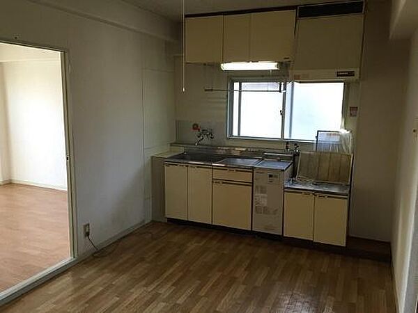 キッチンを拡大表示
