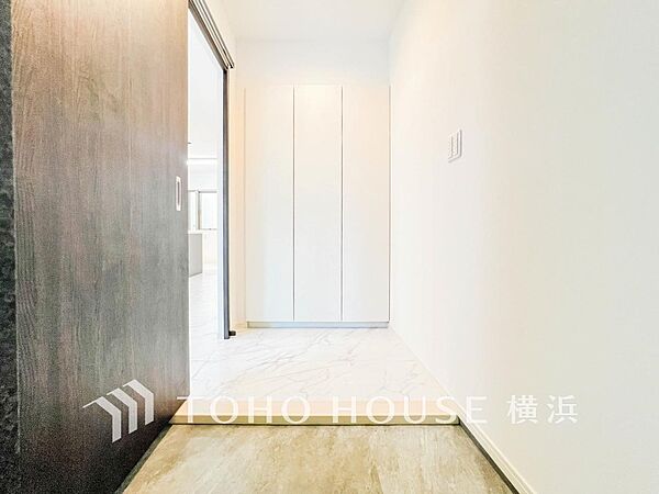 エストゥルースプラス東神奈川