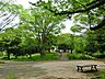 周辺：洋光台西公園　500m　地域の公園愛護会の皆さんが育てた120本以上の梅の木があり毎年2月に「梅の里まつり」が開催されます。 