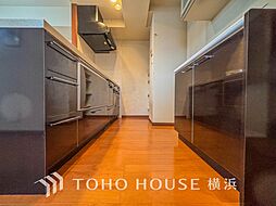 家族の健康を支えるキッチン。毎日使う場所だから気持よく使えて、居心地の良い空間に。