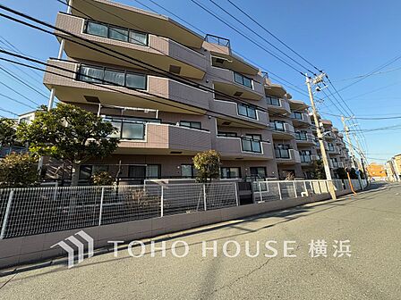 暖かな陽光と爽やかな風がハーモニーを奏でる上質な空間を愉しむ暮らし。