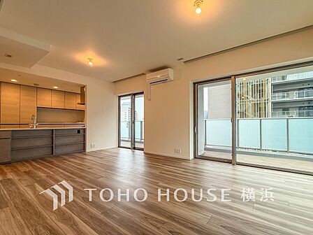 集いの場、憩いの場としての快適性を求めたやすらぎの空間です。