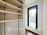 収納：住まいの快適性を左右する収納は欲しい場所に使い勝手のよい収納を確保しています。