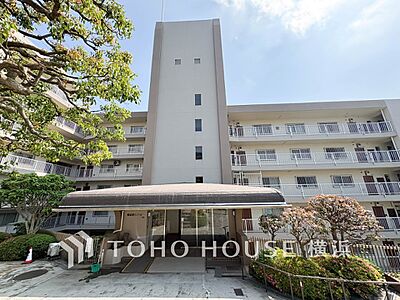 外観：表現された空間は豊かな光と風を纏い、暮らしの時間を豊かにしてくれます。