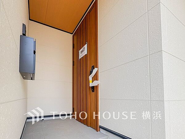 玄関を拡大表示