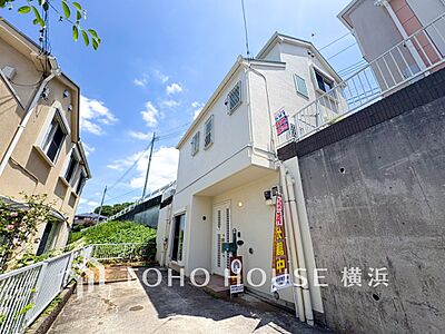 外観：暖かな陽光と爽やかな風がハーモニーを奏でる上質な空間を愉しむ暮らし。