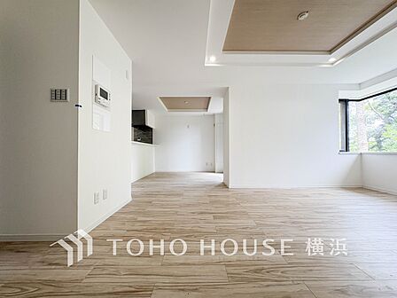 ここはみんなが集い、食事と楽しい会話が始まるスペース。