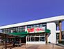 周辺：スーパー生鮮館TAIGA岡津店　800m　「鮮度はおいしさ」が合言葉の地域密着型の良心的なスーパー。 