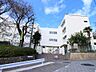 周辺：横浜市立柏尾小学校　650m　徒歩10分。小学校が近いのは子育てファミリーにもおすすめのポイントです。 