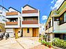 外観：街並み全体のデザインへの拘りと充実した設備はきっとご満足いただける筈。