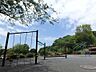周辺：庄戸第一公園　550m　広い広場と遊具のある公園。幼児から小学生まで楽しく遊べます。放課後の遊び場はここで決まりですね。 