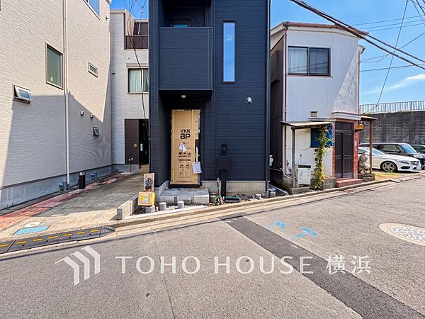 玄関を拡大表示