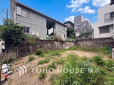 外観:表現された空間は豊かな光と風を纏い、暮らしの時間を豊かにしてくれます。(2026年9月撮影) 外観:表現された空間は豊かな光と風を纏い、暮らしの時間を豊かにしてくれます。(2026年9月撮影)