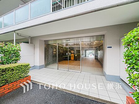 エントランスは毎日の行き帰りで使う大事な空間です。