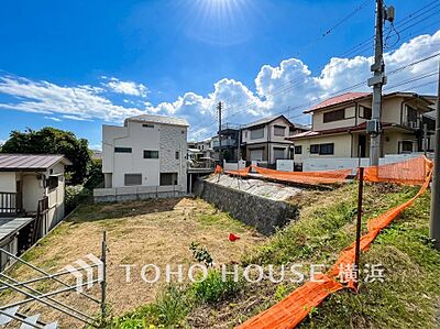 外観:ここから始まる「日常」はご家族にとって大切で貴重な時間。(2026年10月撮影) 外観:ここから始まる「日常」はご家族にとって大切で貴重な時間。(2026年10月撮影)