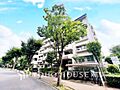 植栽の位置や開...