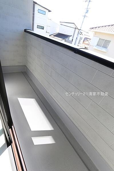 バルコニーを拡大表示