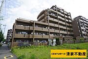 学校や買物施設が徒歩圏内に揃います！(2026年07月撮影)