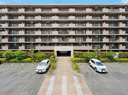 バルコニー側からの外観です。