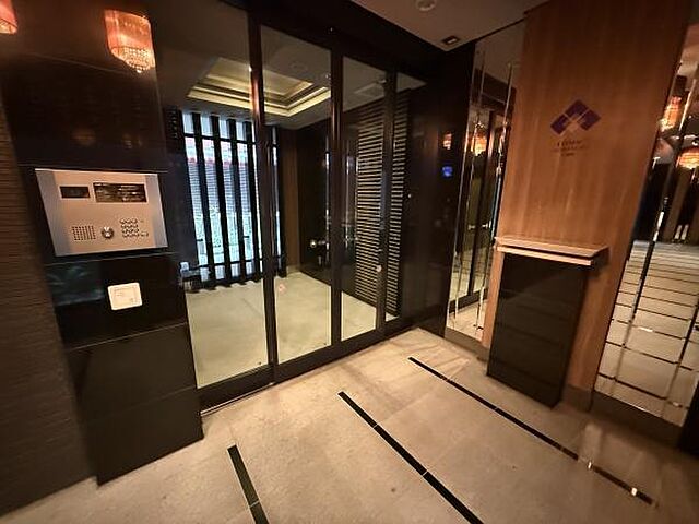 エントランス