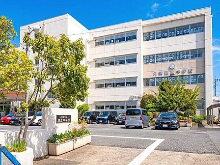 八潮市立潮止中学校まで1200m