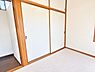 収納：AI画像加工により室内の荷物を削除しています。