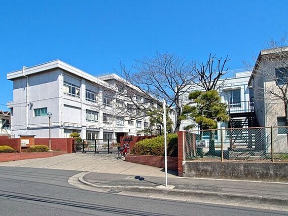 藤沢市立村岡中...