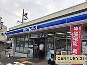 ローソン港区弁天五丁目店まで158m