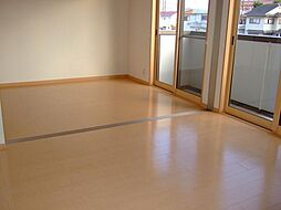 近鉄南大阪線 藤井寺駅 徒歩13分の賃貸アパート 2階2LDKのリビング/ダイニング