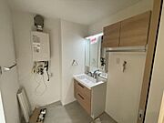 写真は同一物件の別部屋写真でイメージです