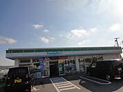 ファミリーマート羽曳野誉田店まで1229m
