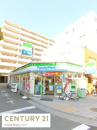 ファミリーマー...