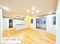 春日出中1丁目　中古戸建 5LDKのリビング/ダイニング