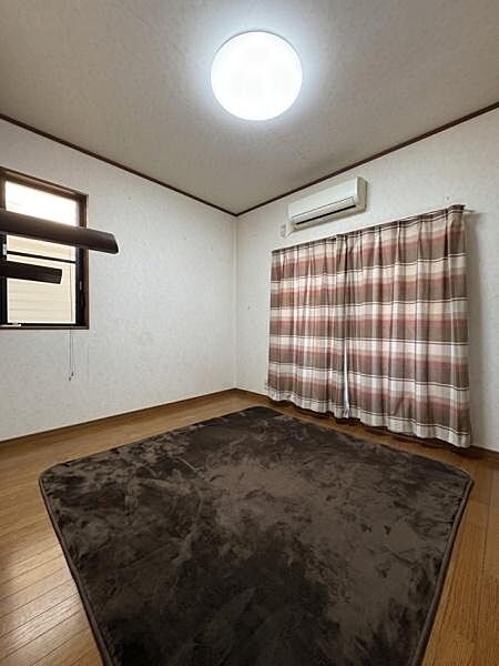 洋室を拡大表示