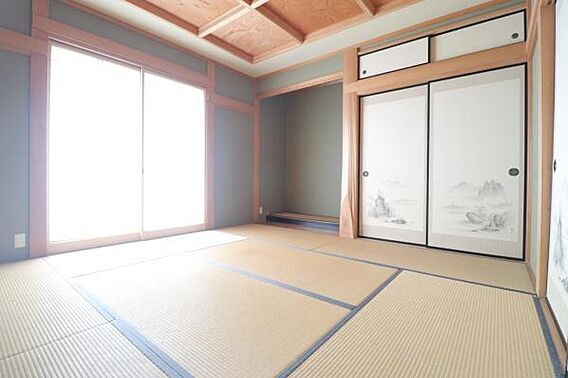 落ち着いた雰囲...