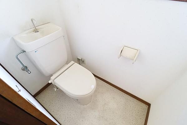 トイレを拡大表示
