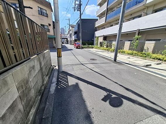 前面道路です。