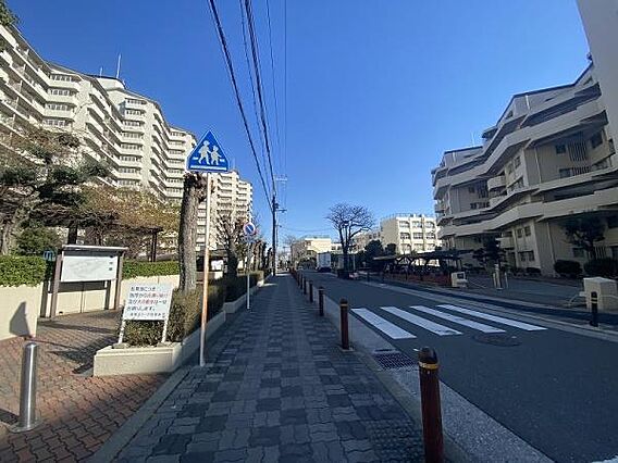 前面道路です。