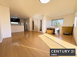 日高市高富　平成28年築　中古戸建 3LDKのリビング/ダイニング