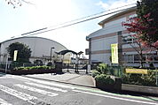 所沢市立北小学校まで892m