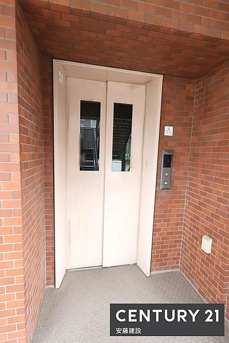 【 設備 】嬉しいエレベーター完備