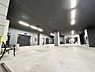 その他：マンション敷地内には防犯面に考慮した機械式駐車場完備。大切な愛車を雨風に晒さず保管できますね！