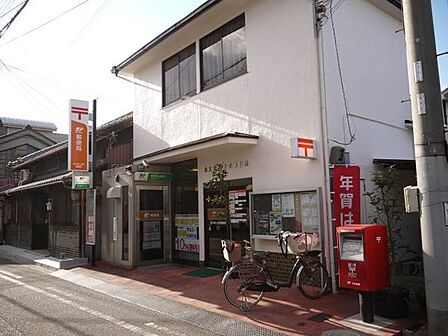 泉大津上之町郵便局まで400m