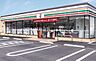 周辺：セブンイレブン北助松駅前店まで570m