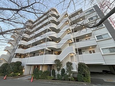 外観：現地のご見学予約もスタートしました。周辺で売りに出ている物件も沢山御座います。まとめてご見学ができますのでお気軽にお申しつけください。 