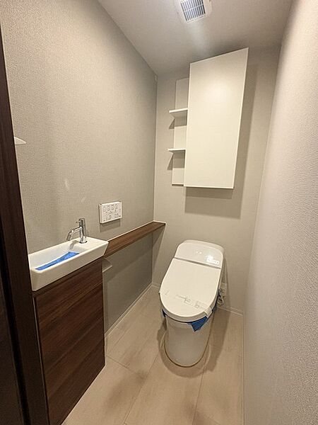 トイレを拡大表示