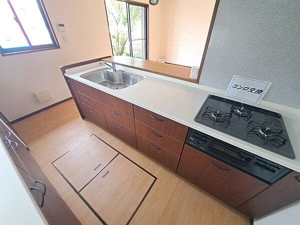 キッチン