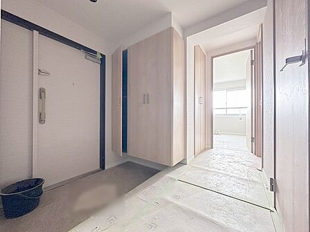 実際に室内をご見学頂くと生活のイメージが広がります。家具を置いたイメージや窓からの景色など、現地で体感ください。